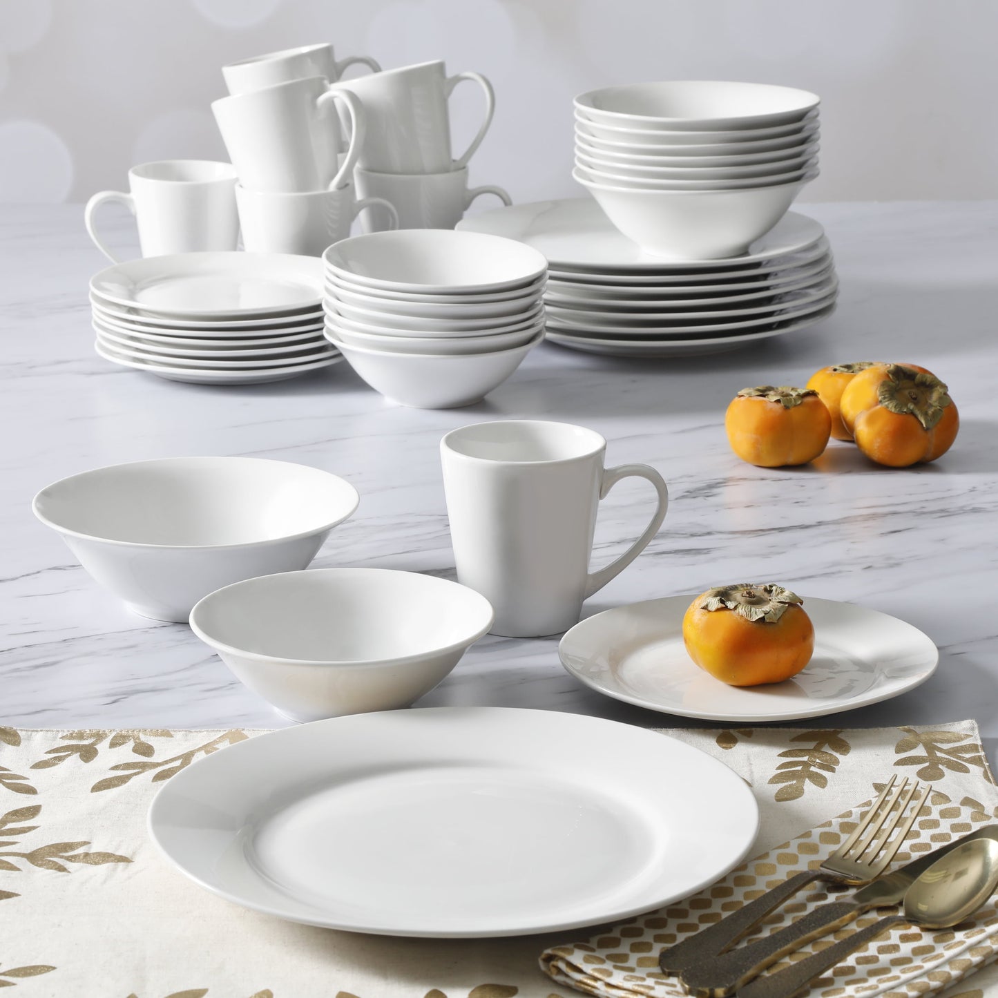 Everyday round 40-Piece Expanded Dinnerware Set